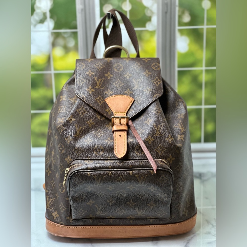 LOUIS VUITTON MONTSOURIS GM BACKPACK. AUTHENTIC